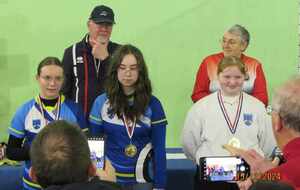 Fier de notre podium 100 % jusséen chez les U15 Femme Arc Classique